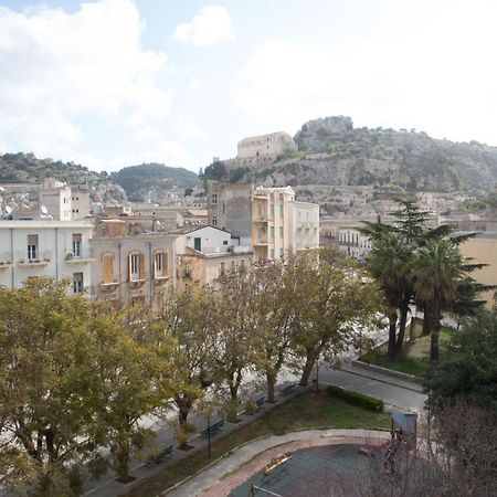 Terrazza Su Scicli Appartement Buitenkant foto